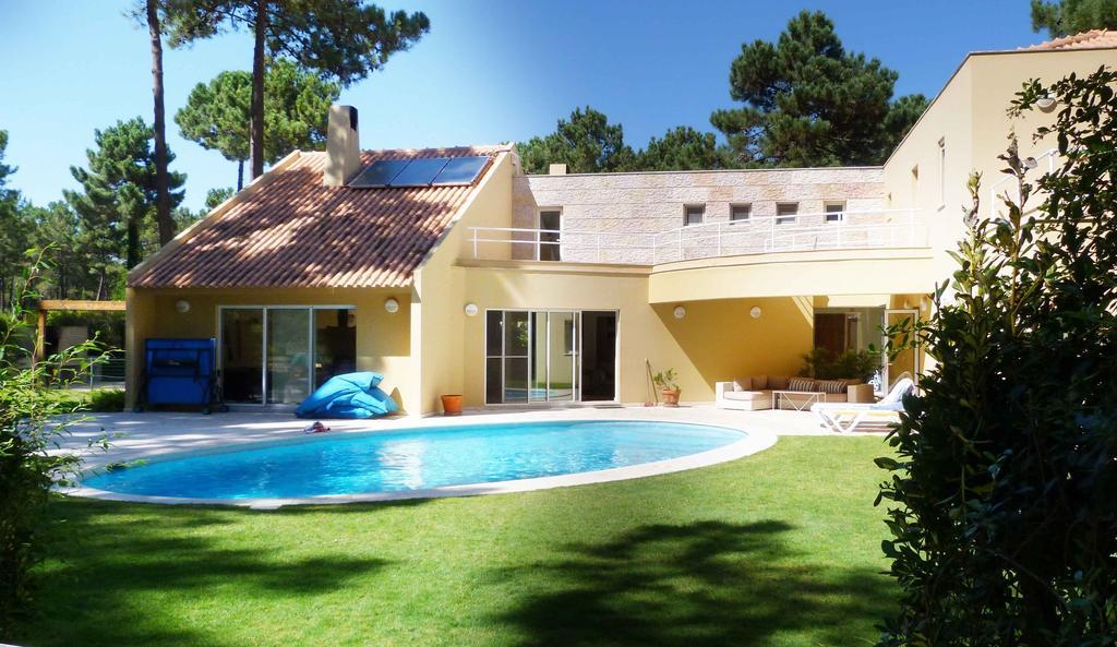 Aroeira Near Lisbon- Daydream Pt Villa *