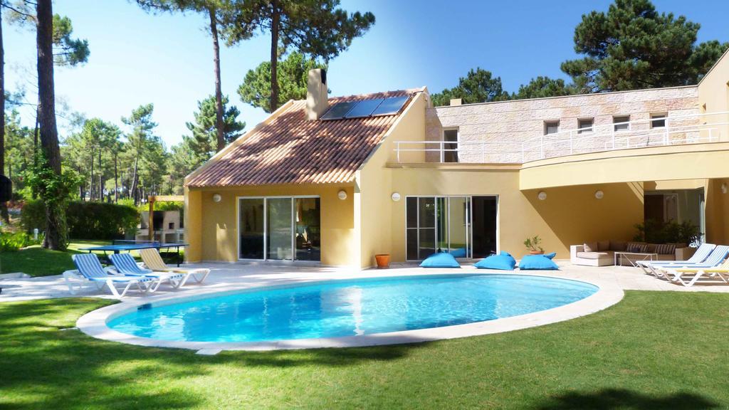 Aroeira Near Lisbon- Daydream Pt Villa *