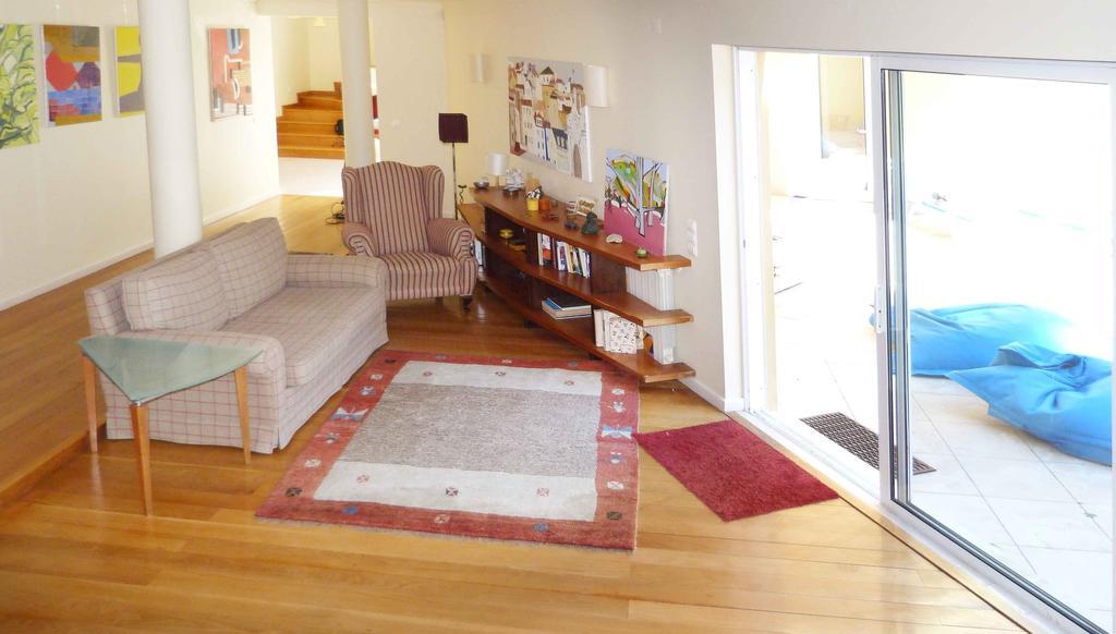 Villa Aroeira Near Lisbon- Daydream Pt *